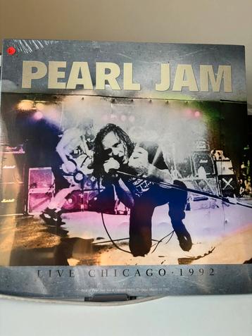 Lp - Pearl Jam - Live in Chicago, Cd's en Dvd's, Vinyl | Rock, Ophalen of Verzenden, Nieuw in verpakking, 12 inch, Overige genres