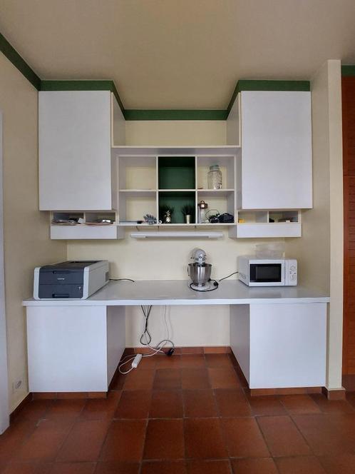 Ingebouwd bureau element met hangkasten en bureaulamp, Huis en Inrichting, Bureaus, Gebruikt, Bureau, Ophalen