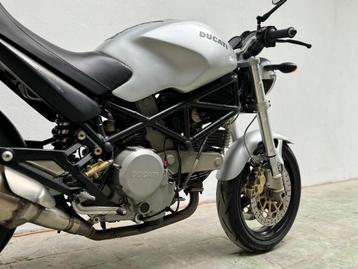 Ducati monster 800 IE