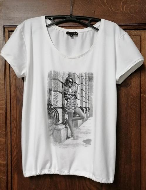 Witte T-shirt met vooraan print van JBC, L, Kleding | Dames, T-shirts, Zo goed als nieuw, Ophalen of Verzenden