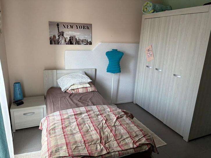 Mooie een persoon kamer,, Kinderen en Baby's, Kinderkamer | Complete kinderkamers, Zo goed als nieuw, Jongetje of Meisje, Ophalen