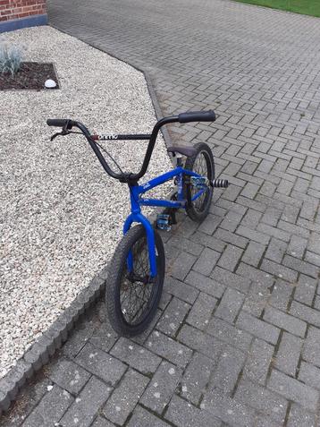 bmx fiets beschikbaar voor biedingen