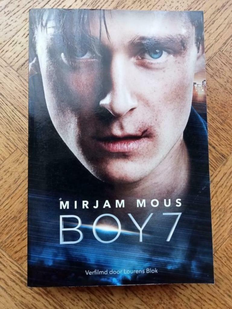 Mirjam Mous: Boy 7, Boeken, Kinderboeken | Jeugd | 13 jaar en ouder, Gelezen, Ophalen of Verzenden