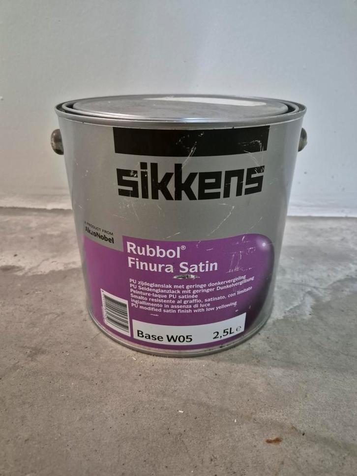 Sikkens Rubbol Finura Satin 2,5 L lak (lichte grijs), Doe-het-zelf en Bouw, Verf, Beits en Lak, Nieuw, Lak, Grijs, Ophalen of Verzenden