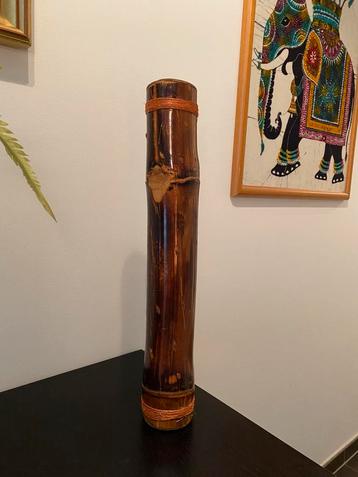 Unieke vintage rain stick (rain maker) beschikbaar voor biedingen