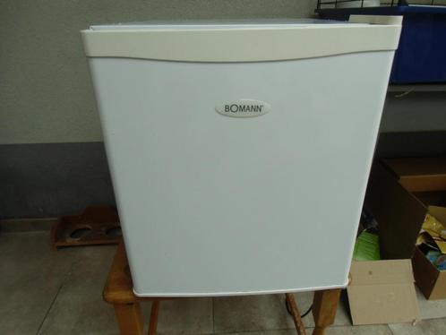 réfrigérateur, Elektronische apparatuur, Koelkasten en IJskasten, Gebruikt, Met vriesvak, Minder dan 75 liter, Minder dan 85 cm