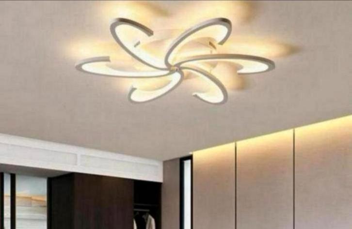 Moderne LED-plafondlamp abstract bochten + afstandsbediening, Huis en Inrichting, Lampen | Plafondlampen, Nieuw, Kunststof, Metaal