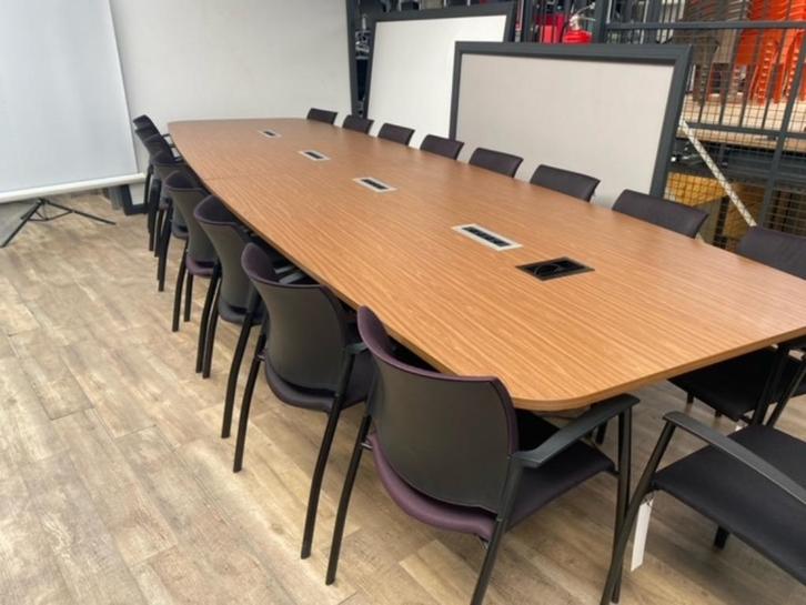 Grote vergadertafel Kusch+Co 490 x 150, Huis en Inrichting, Tafels | Eettafels, Ophalen