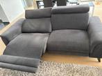 Grijze zetelset: 1x relax(zetel) 1x zetel 1xpoef 1x tafel, Huis en Inrichting, Zetels | Zetels, Ophalen, 100 tot 125 cm, Elegant en tijdloze dessigner stijl