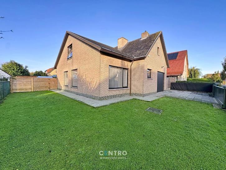 TE KOOP - Villa, Immo, Huizen en Appartementen te koop, Provincie West-Vlaanderen, 500 tot 1000 m², Vrijstaande woning, D