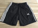 Joggingshort Adidas small, Vêtements | Hommes, Vêtements de sport, Comme neuf, Enlèvement ou Envoi