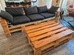 Palletbank (24080) en tafel, Tuin en Terras, Ophalen, Zo goed als nieuw