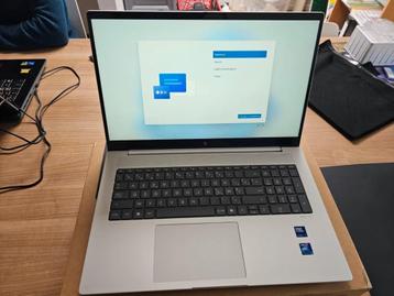 HP Azerty Laptop Envy 17 inch beschikbaar voor biedingen