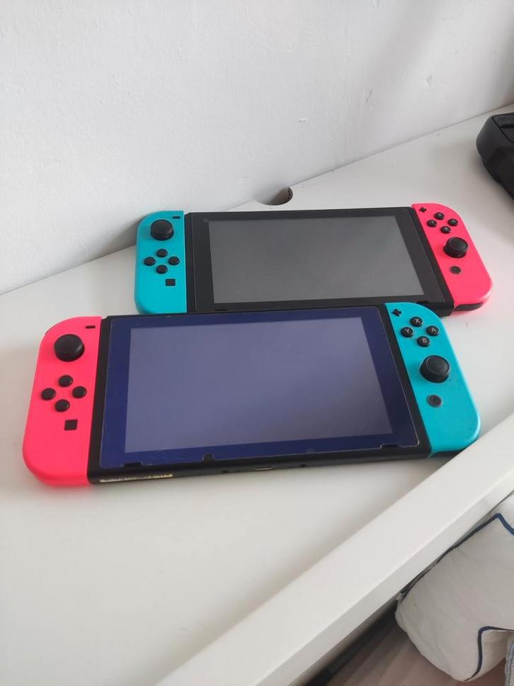 1x switch gewoon 1x switch met custom firmware (jailbreak), Games en Spelcomputers, Spelcomputers | Nintendo Switch, Ophalen of Verzenden