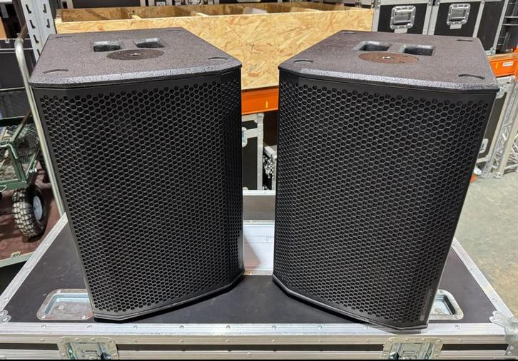 Lot de 2 Subs dB Technologies + Housses( Etat Neuf +Facture), Audio, Tv en Foto, Luidsprekerboxen, Zo goed als nieuw, JBL, Ophalen