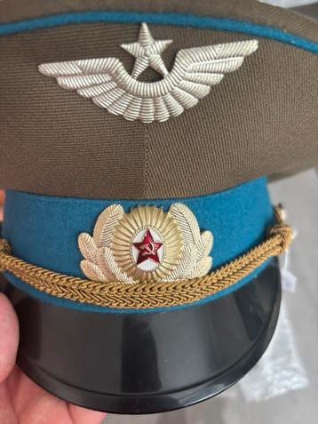 Chapeau de l'Union soviétique (article authentique), Enlèvement, Casque ou Béret