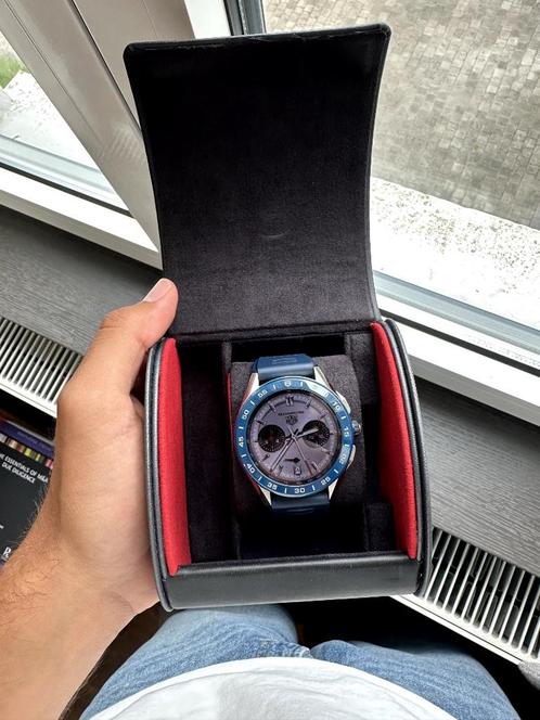 TAG Heuer Connected 46 Titanium, Handtassen en Accessoires, Sporthorloges, Zo goed als nieuw, iOS, Blauw, Afstand, Calorieverbanding