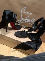 Prachtige Louboutin schoenen met strass!!, Kleding | Dames, Zwart, Zo goed als nieuw, Christian Louboutin, Sandalen of Muiltjes