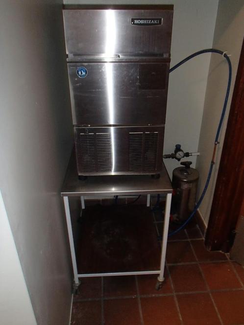 ijsblokjes machine, Elektronische apparatuur, IJsmachines, Zo goed als nieuw, Zelfvriezend, Ophalen