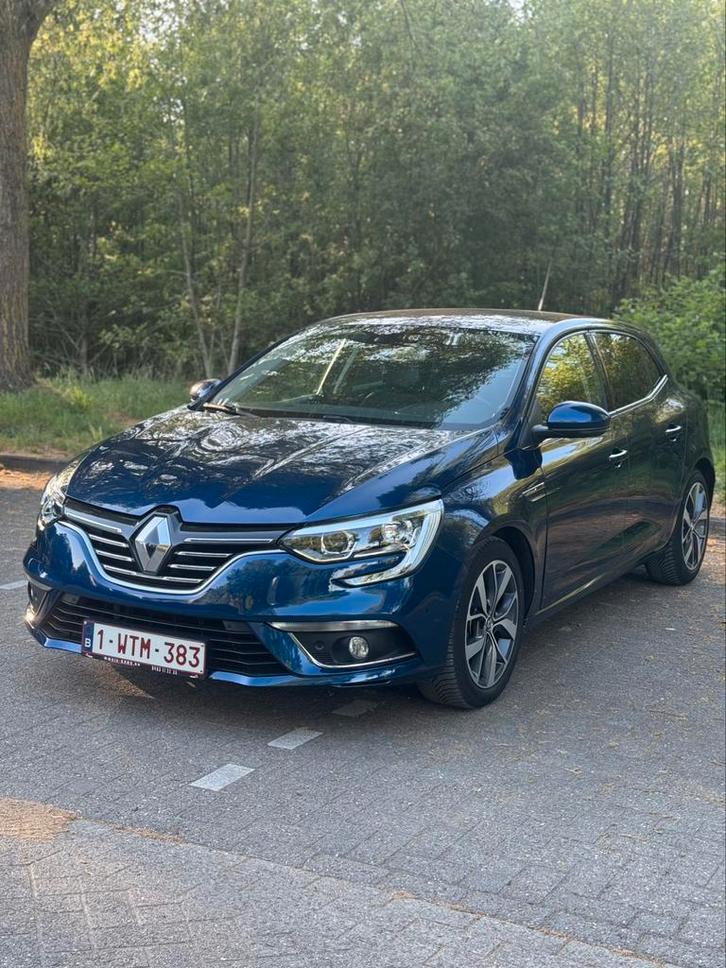 Renault Megane2017Bose Edition—Benzine—Auto—Volledige opties, Auto's, Renault, Particulier, Mégane, ABS, Benzine, Berline, 5 deurs