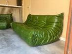 2x 3seater in vintage green leather, new condition!, Huis en Inrichting, Ophalen of Verzenden, Zo goed als nieuw, Cassina sede b&b italia togo mah jong ligne roset knoll vitra