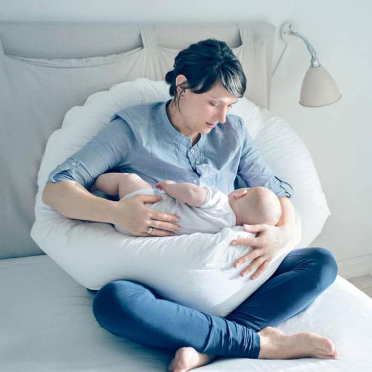 XL-Voedingskussen / Steunkussen / COMFORT-U Junior +2 hoezen, Kinderen en Baby's, Babyvoeding en Toebehoren, Gebruikt, Voedingskussen