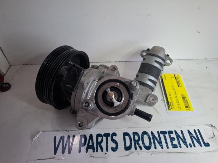 Waterpomp van een Kia XCeed, Auto-onderdelen, Airco en Verwarming, Kia, Gebruikt, 3 maanden garantie, Ophalen of Verzenden