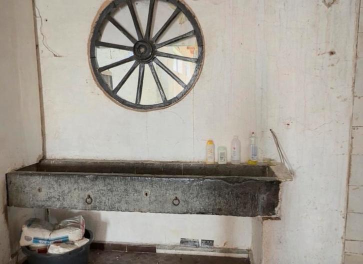 Auge en pierre bleue – type abreuvoir / évier de ferme, Antiquités & Art, Antiquités | Accessoires de maison, Enlèvement