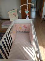 Lit bébé + tour de lit Flamingo + matelas + mobile + toile