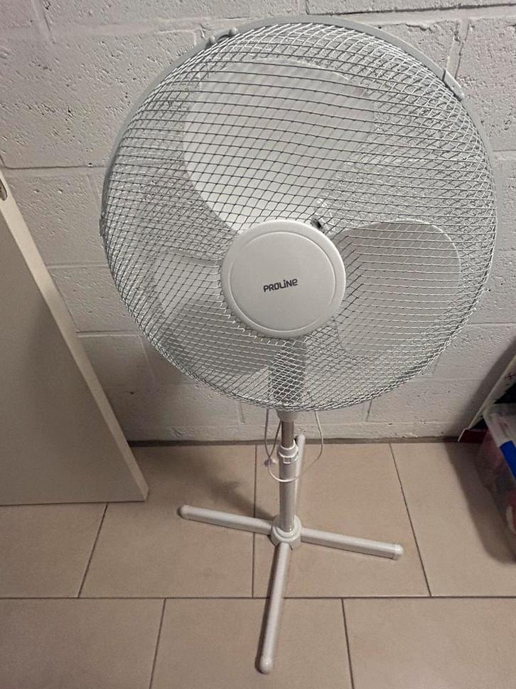 Proline staande ventilator - goede staat, Elektronische apparatuur, Ventilatoren, Zo goed als nieuw, Statiefventilator, Ophalen
