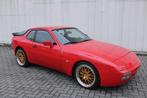 Porsche 944, 2500 cc, 4 zetels, Achterwielaandrijving, Zwart
