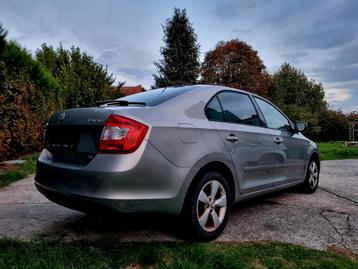 Skoda Rapid-Spaceback* Benzine/Essence* Full Historisch-que beschikbaar voor biedingen