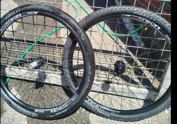 wielset gravel / bikepacking met HOPE naven en DT swiss velg beschikbaar voor biedingen
