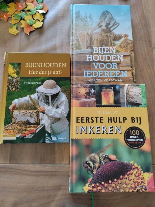 Boeken met info voor het houden van bijen zgan/nieuw, Livres, Nature, Comme neuf, Enlèvement ou Envoi