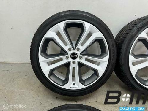 NIEUWSTAAT! Org. 19 inch velgen Audi SQ2 / Q2! 81A601025AF, Auto-onderdelen, Banden en Velgen, Banden en Velgen, Zomerbanden, 19 inch