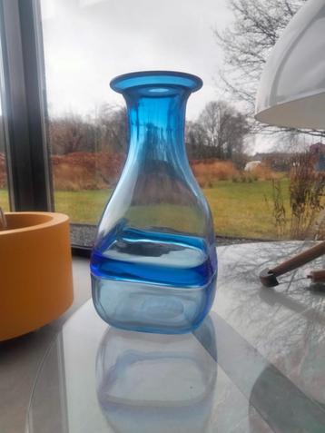 1980s vintage Kosta Boda vaas glas design Vallien scandinave