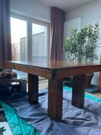 Kerskleurige, vierkanten eettafel 139 x139 x hoogte 79 cm, Huis en Inrichting, Tafels | Eettafels, Ophalen, Gebruikt, Vierkant