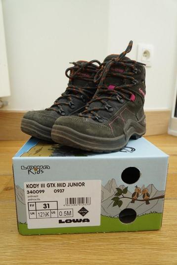 wandelschoenen Lowa, maat 31 beschikbaar voor biedingen