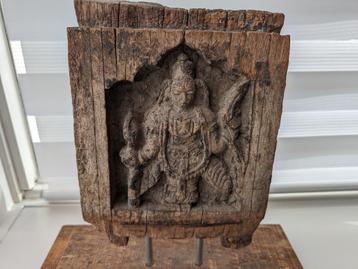 Indiase God zeer oud houtsnijwerk antiek Af