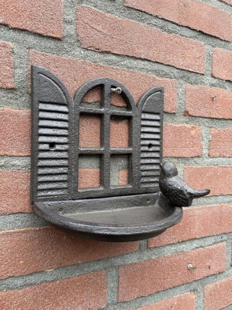 vogelbad/voederhuisje metaal (nieuw), Tuin en Terras, Vogelhuisjes en Vogelbaden, Nieuw, Ophalen
