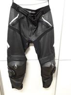 Richa leder motorbroek maat D60 / UK 42 ( jeansmaat 36 ), Hommes, Richa, Pantalon | cuir, Seconde main