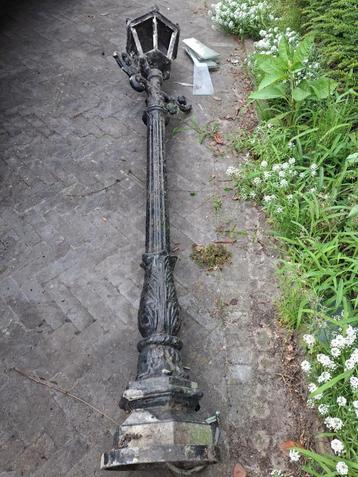 aluminum lantaarnpaal met werk aan ;) beschikbaar voor biedingen