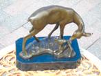 biche et son faon en bronze signé, BARYE, Antiquités & Art, Enlèvement ou Envoi, Bronze