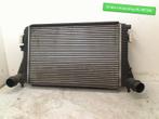 INTERCOOLER Volkswagen Golf VI (5K1) (1K0145803AF), Utilisé, Volkswagen