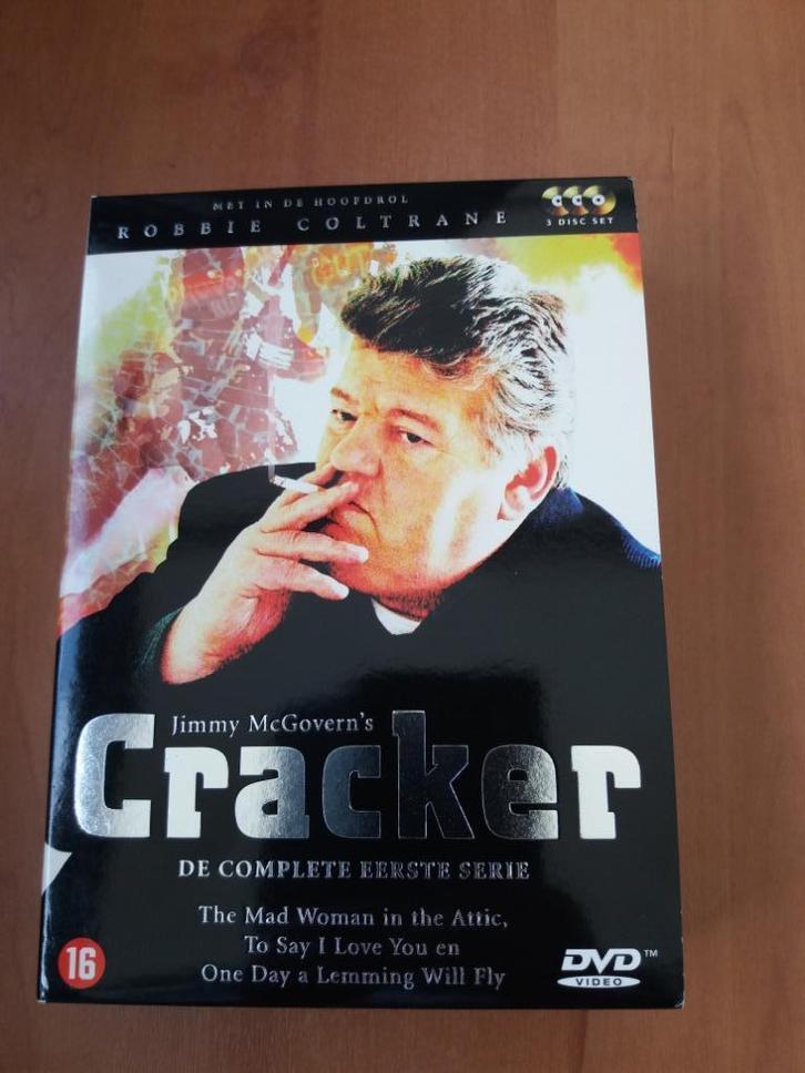BRITSE SERIE CRACKER (met Robbie Coltrane, Barbara Flynn), CD & DVD, DVD | TV & Séries télévisées, Comme neuf, Autres genres, À partir de 16 ans