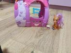 My Little Pony + huis + hek, Kinderen en Baby's, Speelgoed | My Little Pony, Gebruikt, Ophalen