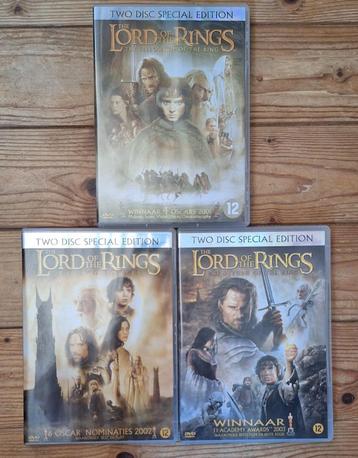 2 versions DVD de la trilogie du Seigneur des Anneaux
