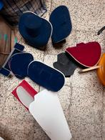 Lot de présentoirs à bijoux velours bleu, rouge et blanc, Enlèvement, Comme neuf, Bleu, Rigide