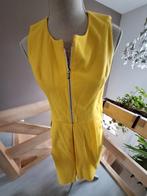 Prachtig geel mouwloze jurk cara lotti, Comme neuf, Jaune, Taille 38/40 (M), Enlèvement ou Envoi