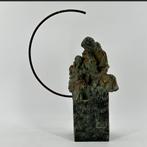Miro sculpture, Ophalen